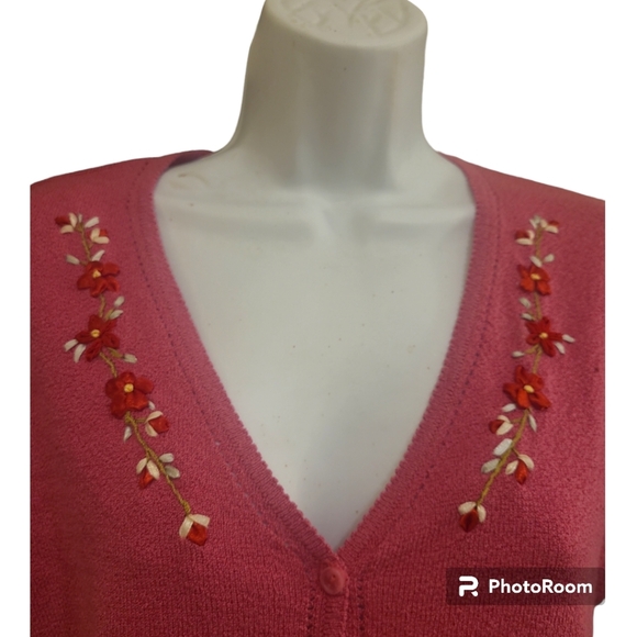 Pink floral button up sweater medium Villager by Liz Claiborne - Picture 2 of 4
